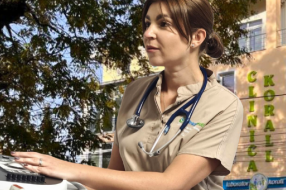 A kánikula különösen veszélyes a szívbetegekre: sürgősségi konzultációkkal várja a pácienseket dr. Lucaciu Niculescu Alexandra a Korall Klinikán